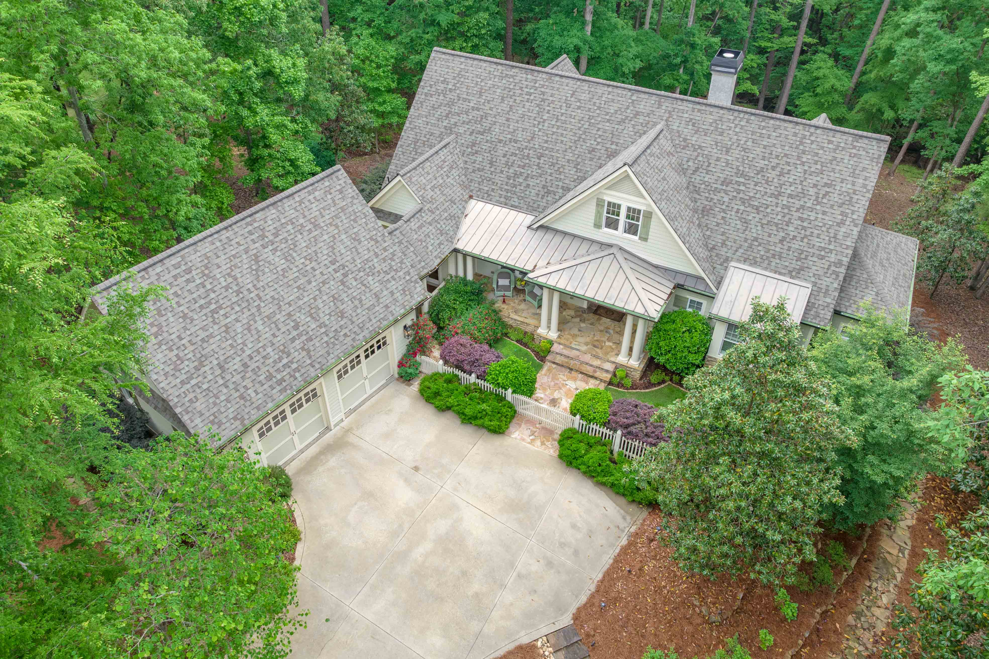 1020 Liberty Bluff Lane image 38